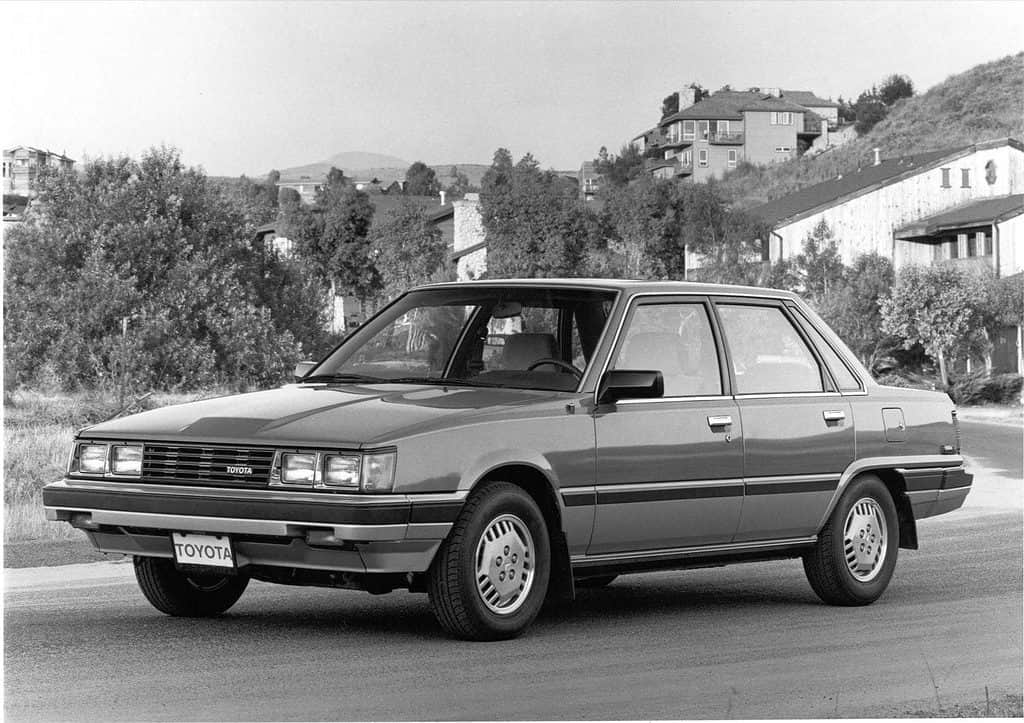 toyota-camry-first-generation-sedan